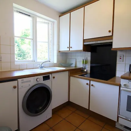 Central Fulham Apartment With Parking London Exterior photo